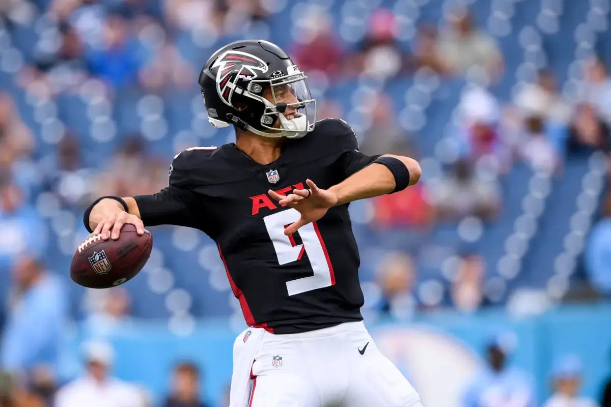 Falcons quarterback Desmond Ridder.
